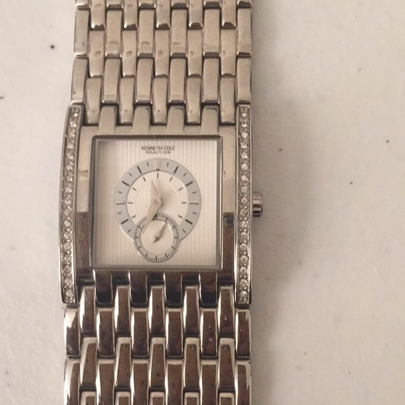 Kenneth Cole Reaction watch - Picture 2 of 4